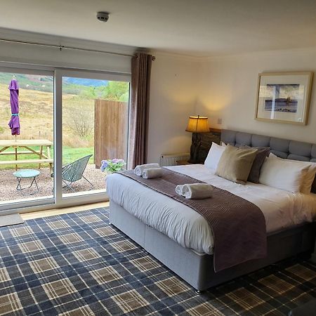 Tower Ridge House Bed and Breakfast Φορτ Γουίλιαμ Δωμάτιο φωτογραφία